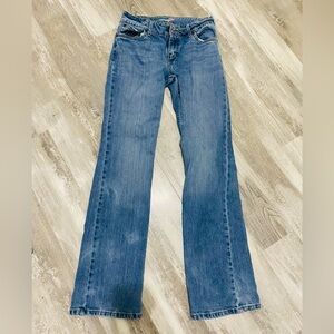 Wrangler Women's Flare Jeans in Blue